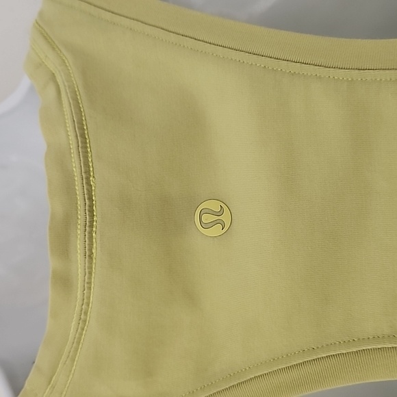 Lululemon Womens Racerback Tank Top Light Yellow/ Green  Size 4 - Picture 8 of 9